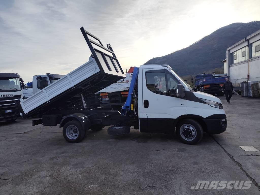 Iveco Daily 35-150 Camiões grua