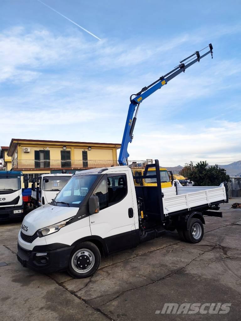 Iveco Daily 35-150 Camiões grua