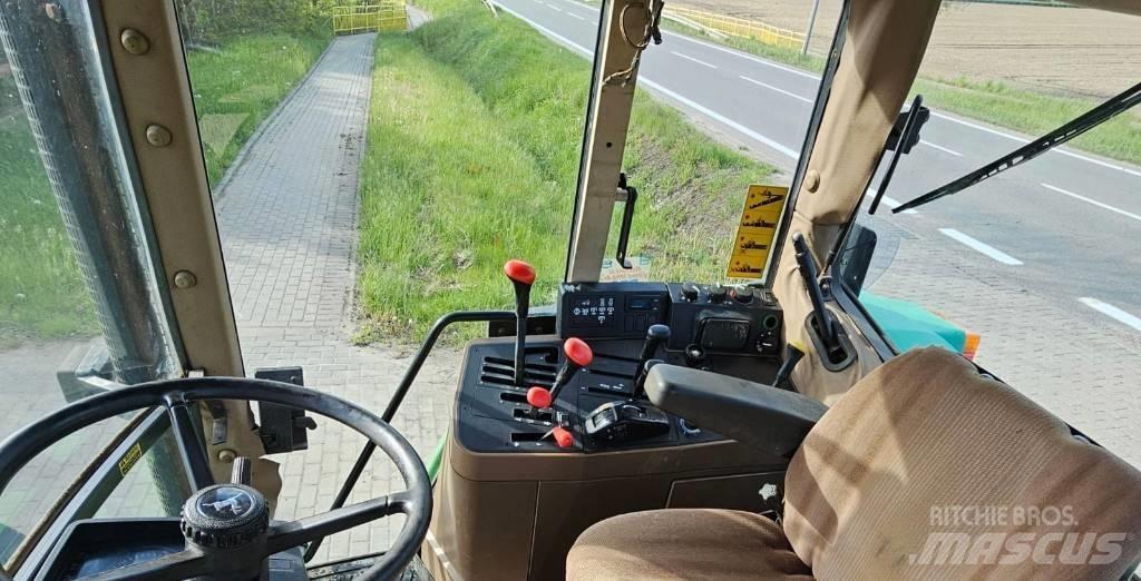 John Deere 6800 Tratores Agrícolas usados