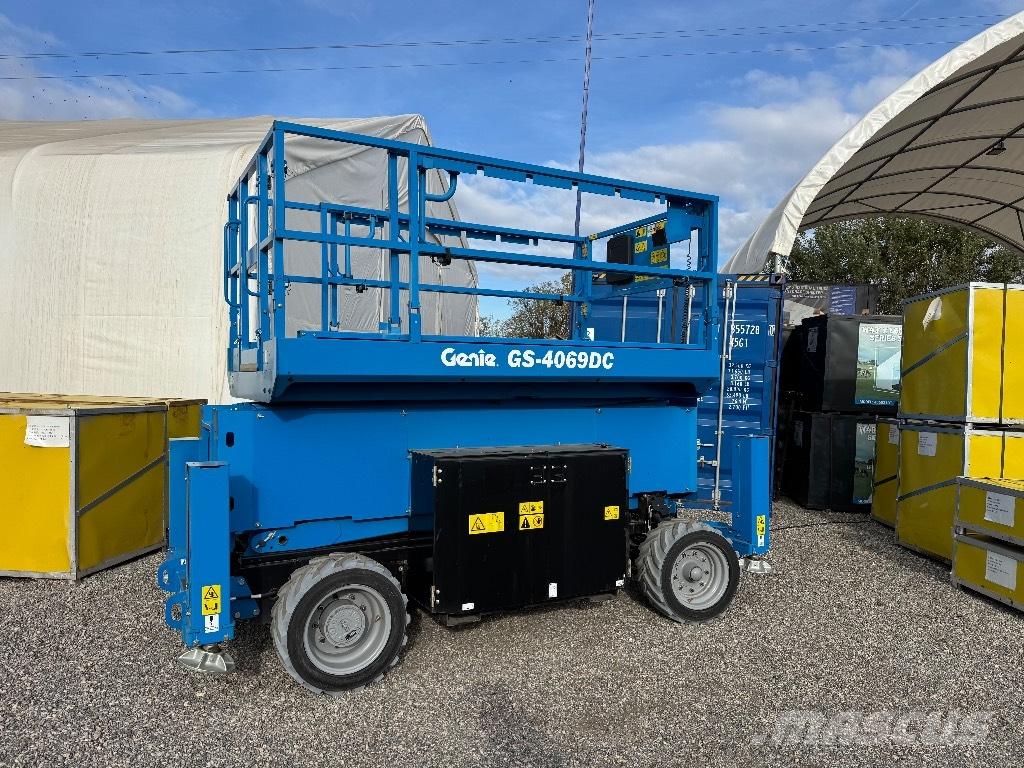 Genie GS 4069 DC Elevadores de tesoura
