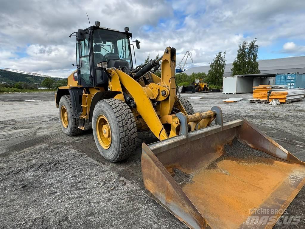 CAT 918 M Pás carregadoras de rodas