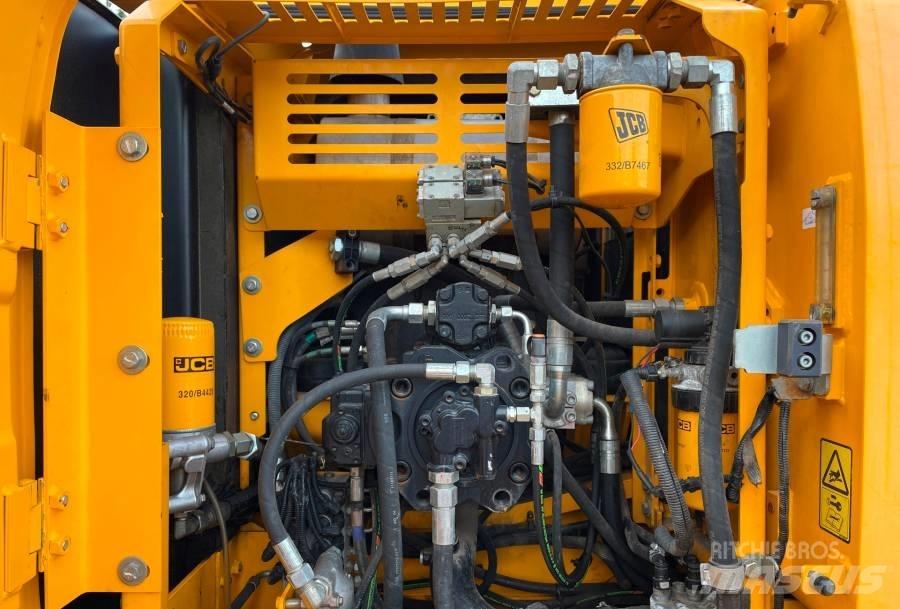 JCB JS 220 N LC Escavadoras de rastos