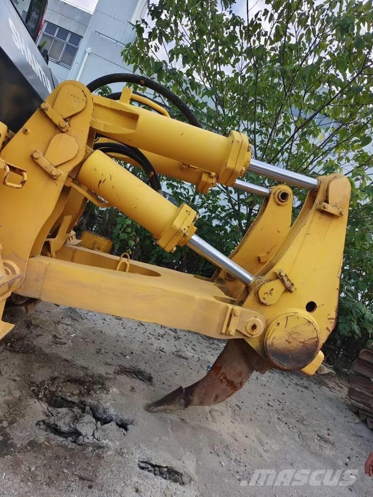 Shantui SD 32 Dozers - Tratores rastos