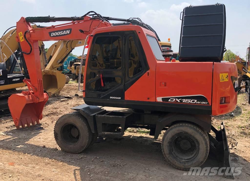 Doosan DX150W Escavadoras de rastos