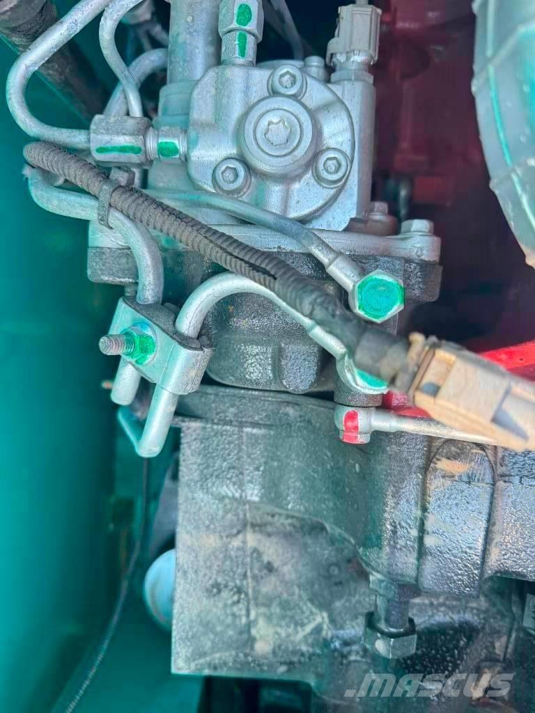 Kobelco SK 200-8 Escavadoras de rastos