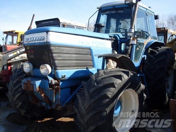 Ford TW 30 Tratores Agrícolas usados