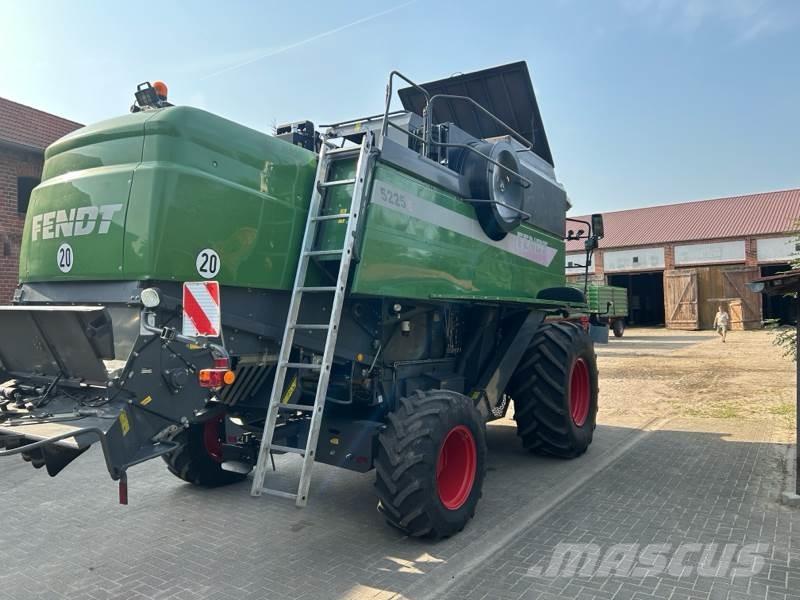 Fendt 5225 E Ceifeiras debulhadoras