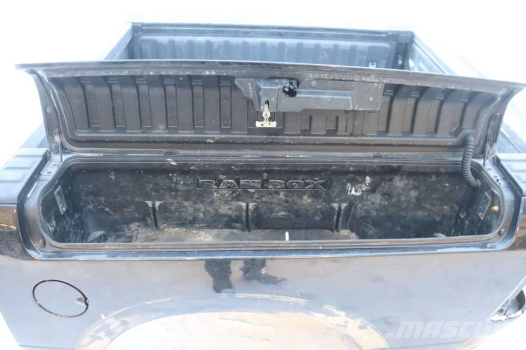 Dodge Ram Cabines e interior