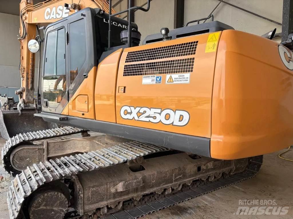 CASE CX250D Escavadoras de rastos