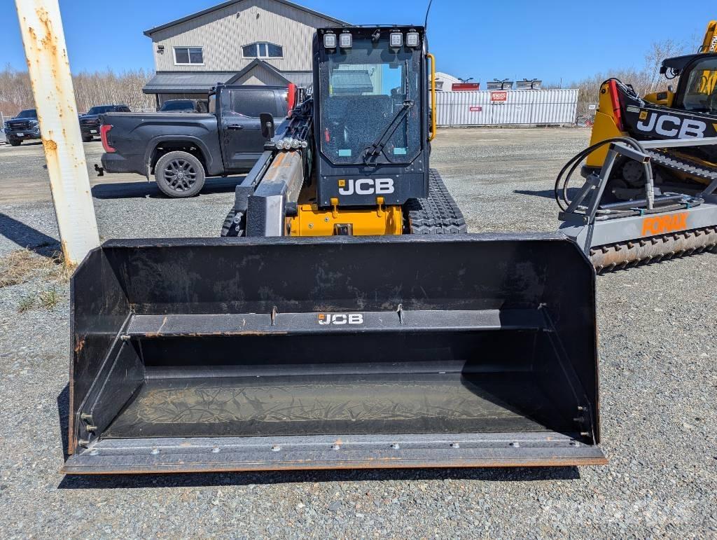 JCB 3TS-8T Carregadoras de direcção deslizante