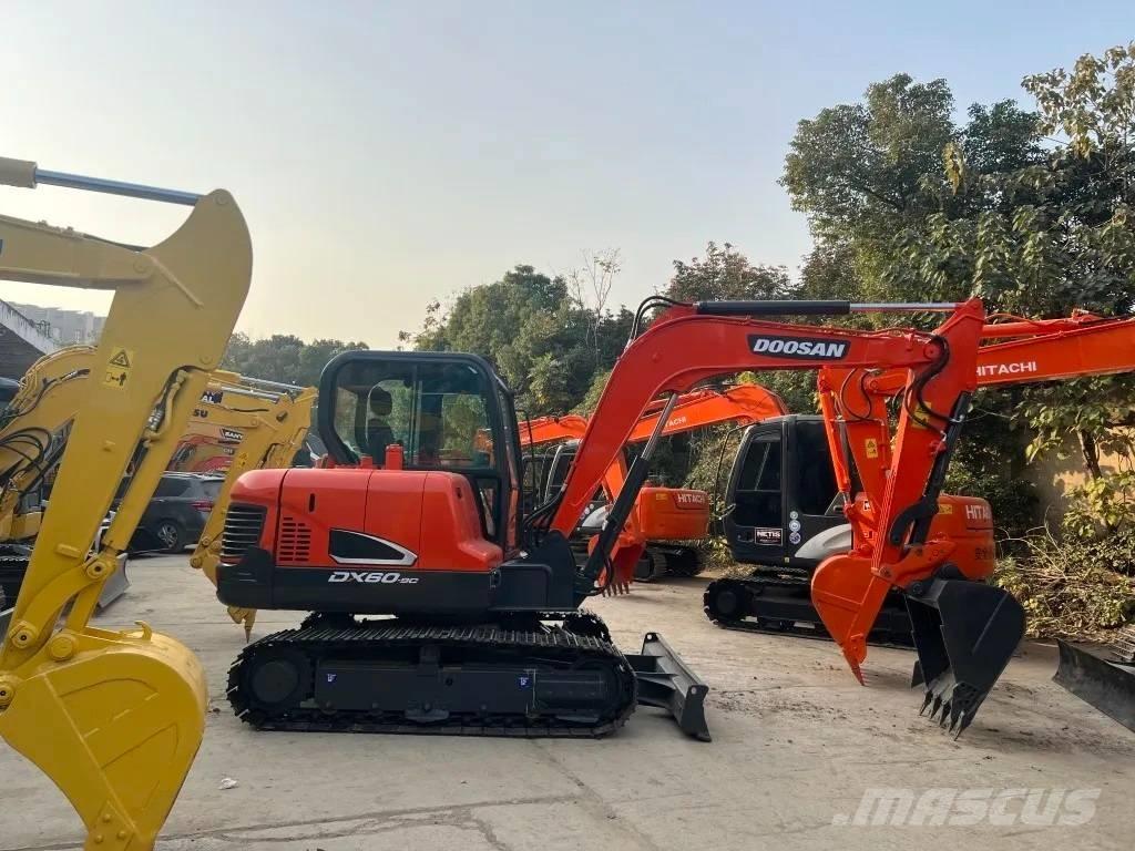 Doosan DX 60-9C Mini Escavadoras <7t