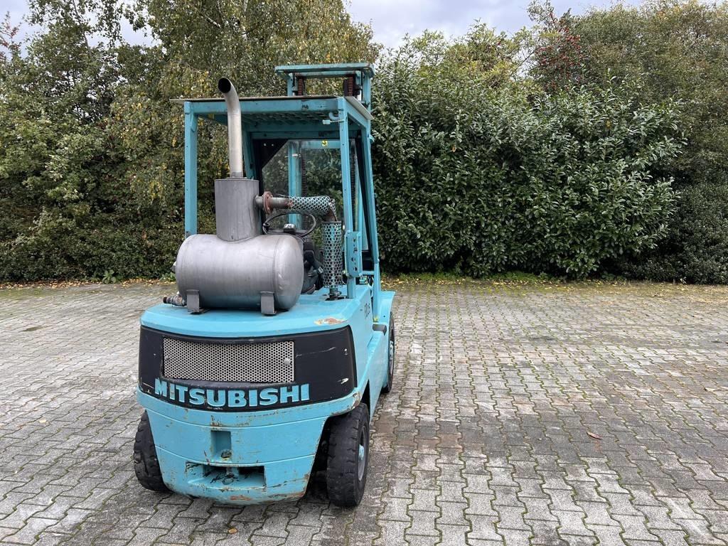 Mitsubishi FD25T Empilhadores Diesel