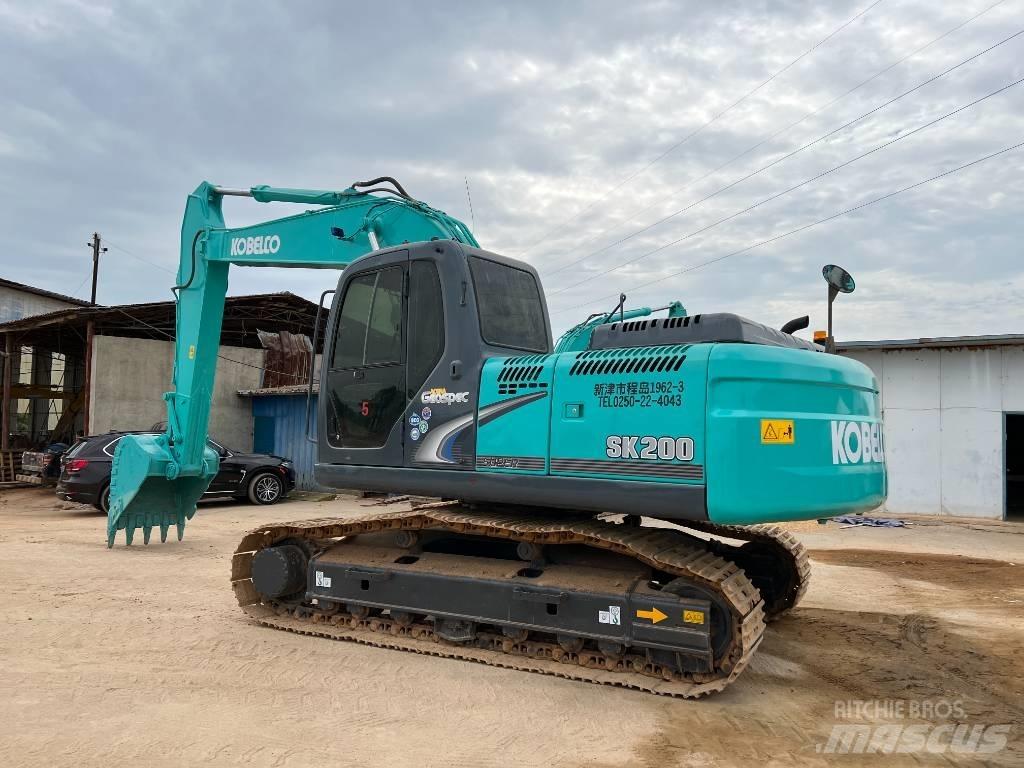 Kobelco SK 200-8 Escavadoras de rastos