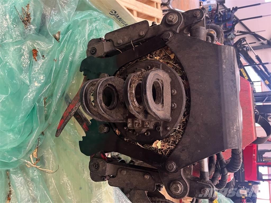 Komatsu C93 Cabeças de ceifeiras
