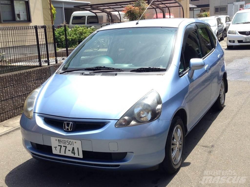 Honda LA-GD1 Carros Ligeiros