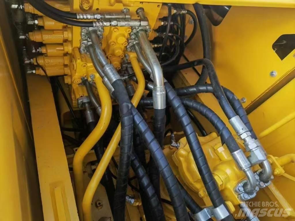 Komatsu 200-8 Escavadoras de rastos