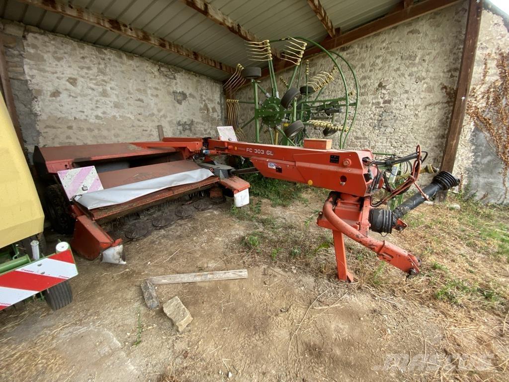 Kuhn FC303GL Corta-Relvas montadas e arrastadas
