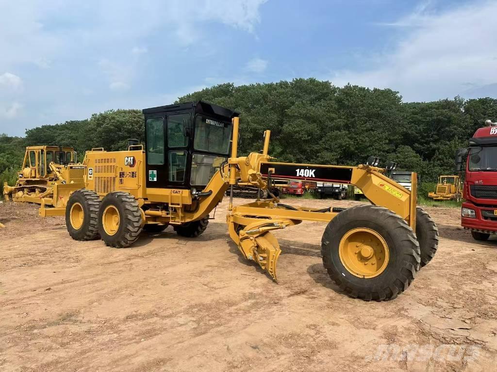 CAT 140 K Motoniveladoras