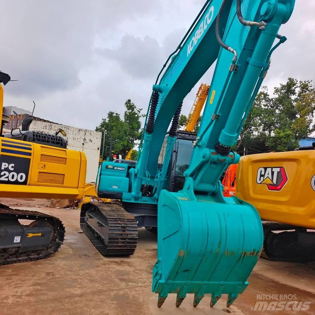 Kobelco SK 200 Escavadoras de rastos