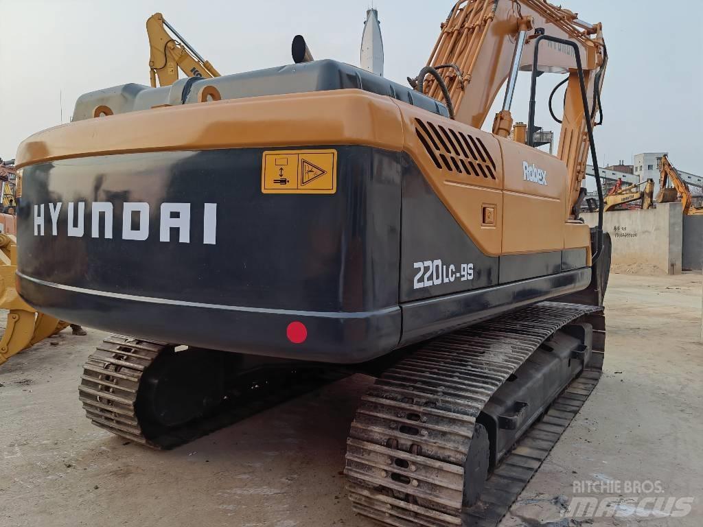 Hyundai 220LC-9S Escavadoras de rastos