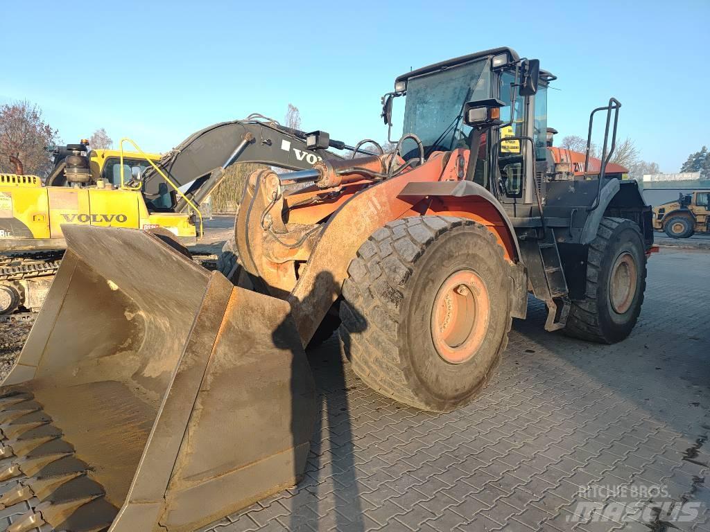 Hitachi ZW 310 Pás carregadoras de rodas