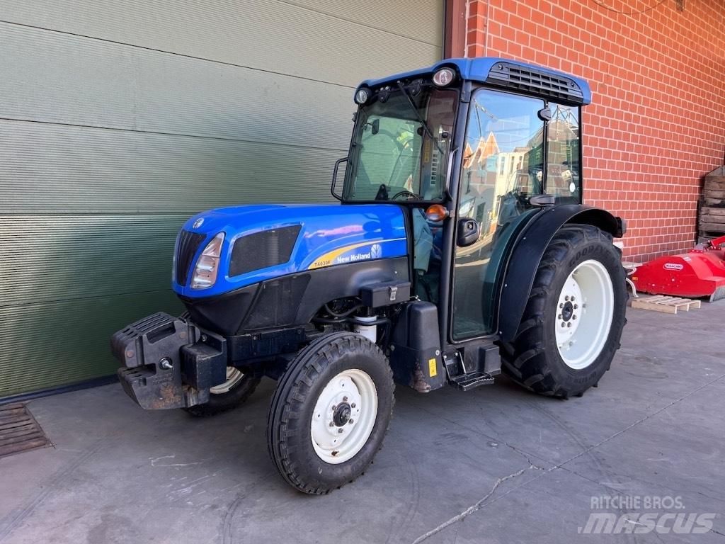 New Holland T4030F Tratores Agrícolas usados