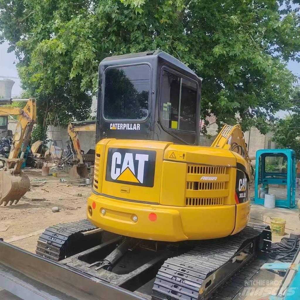 CAT 303.5 E CR Mini Escavadoras <7t