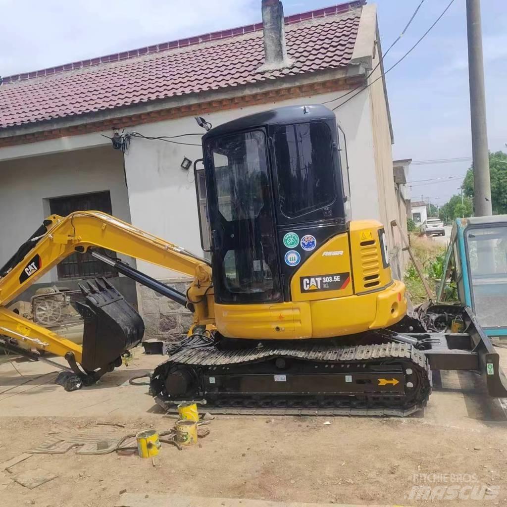 CAT 303.5 E CR Mini Escavadoras <7t