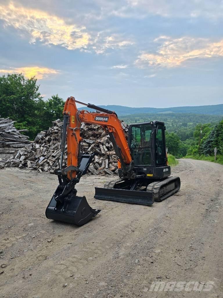 Doosan DX 50 Z Mini Escavadoras <7t