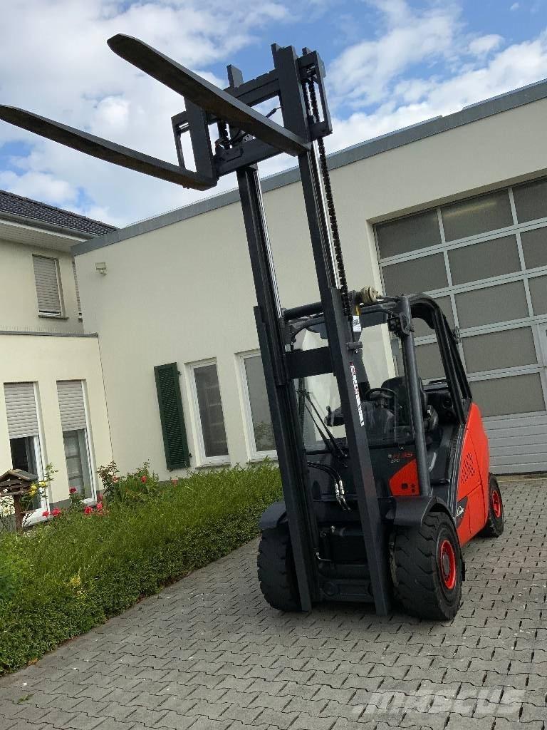 Linde H35T-02 Empilhadores a gás