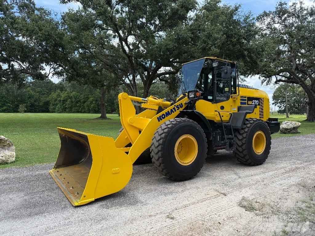 Komatsu WA 270-8 Pás carregadoras de rodas