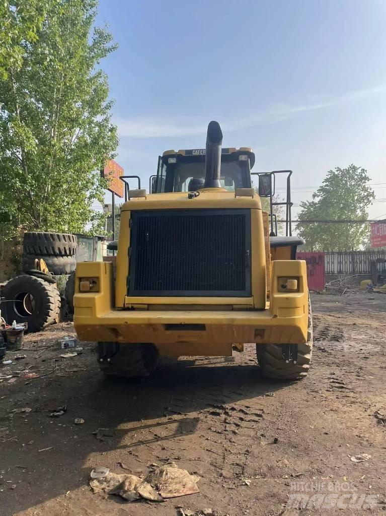 CAT 966 Escavadoras de rodas