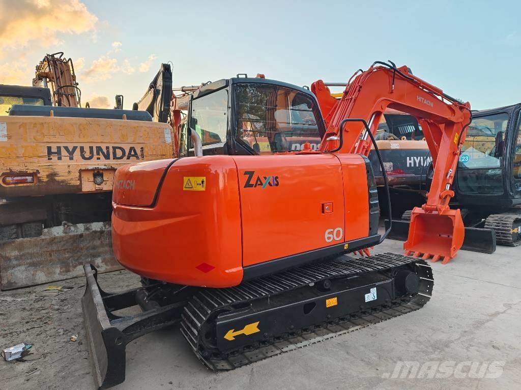 Hitachi ZX 60 Mini Escavadoras <7t