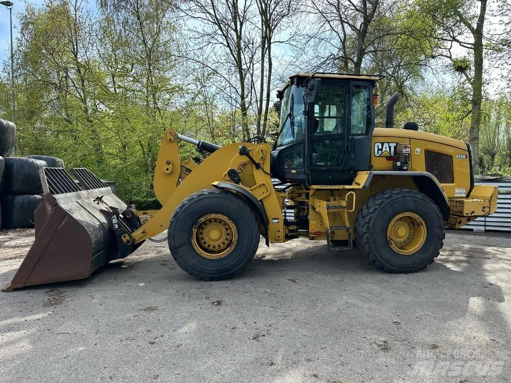 CAT 938M Pás carregadoras de rodas