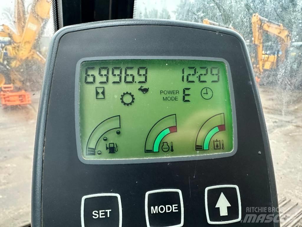JCB JZ 255 LC Escavadoras de rastos