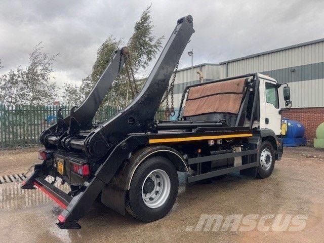 MAN TGM 18.250 Camiões multibenne