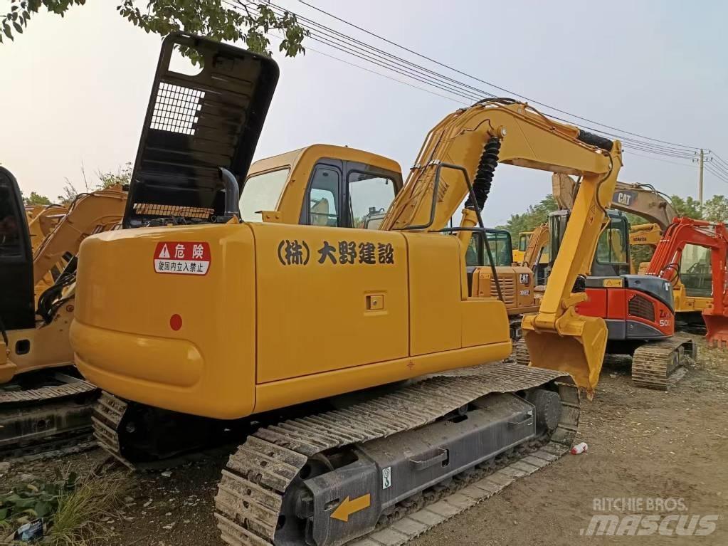 Komatsu PC120 Escavadoras Midi 7t - 12t