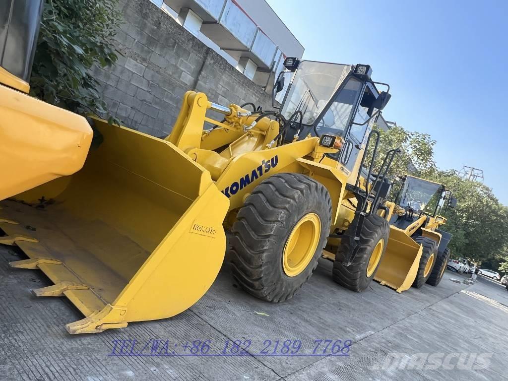 Komatsu WA320 Pás carregadoras de rodas