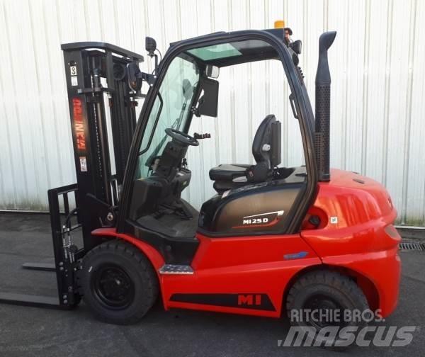 Manitou MI25D Empilhadores todo-terreno