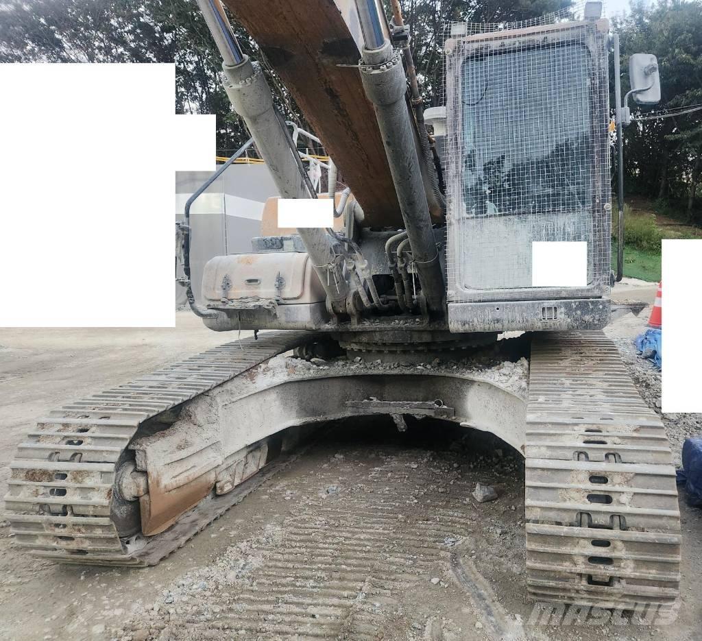 Hyundai HX300 Escavadoras de rastos