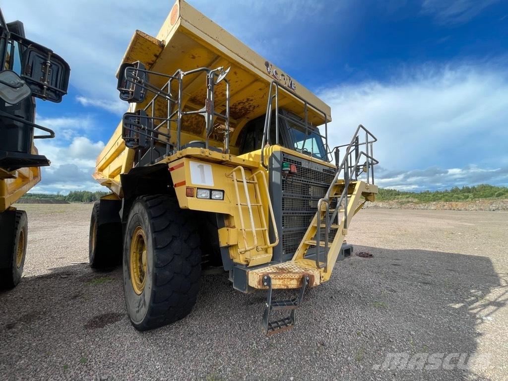 Komatsu HD 465-7 E0 Camiőes dumper basculantes rígidos
