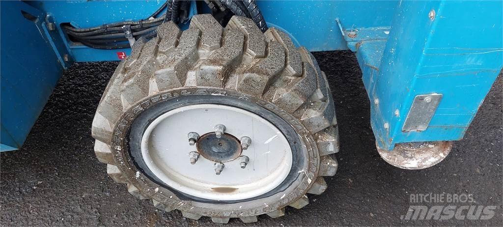  CX15, 4x4 Elevadores de tesoura