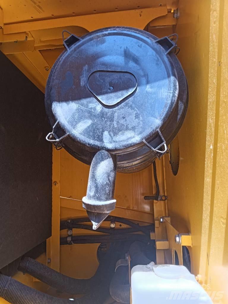 Komatsu PC 220 Escavadoras de rastos