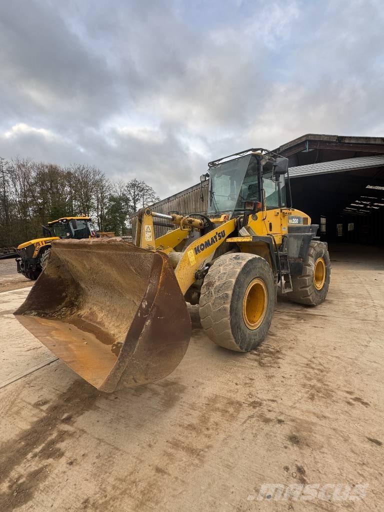 Komatsu WA 200-5 Pás carregadoras de rodas