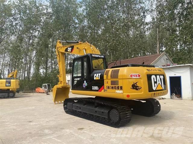 CAT 320D2 Escavadoras de rastos
