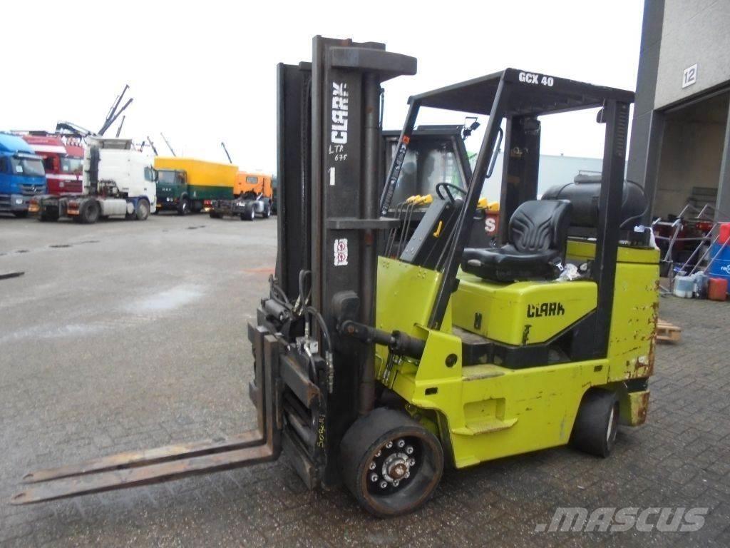Clark GCX 40 + LPG Empilhadores a gás