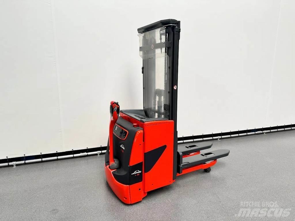 Linde L 16 l Empilhador para operador externo
