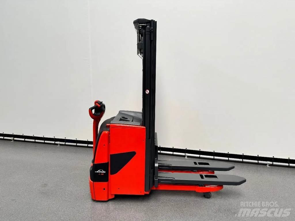 Linde L 16 l Empilhador para operador externo