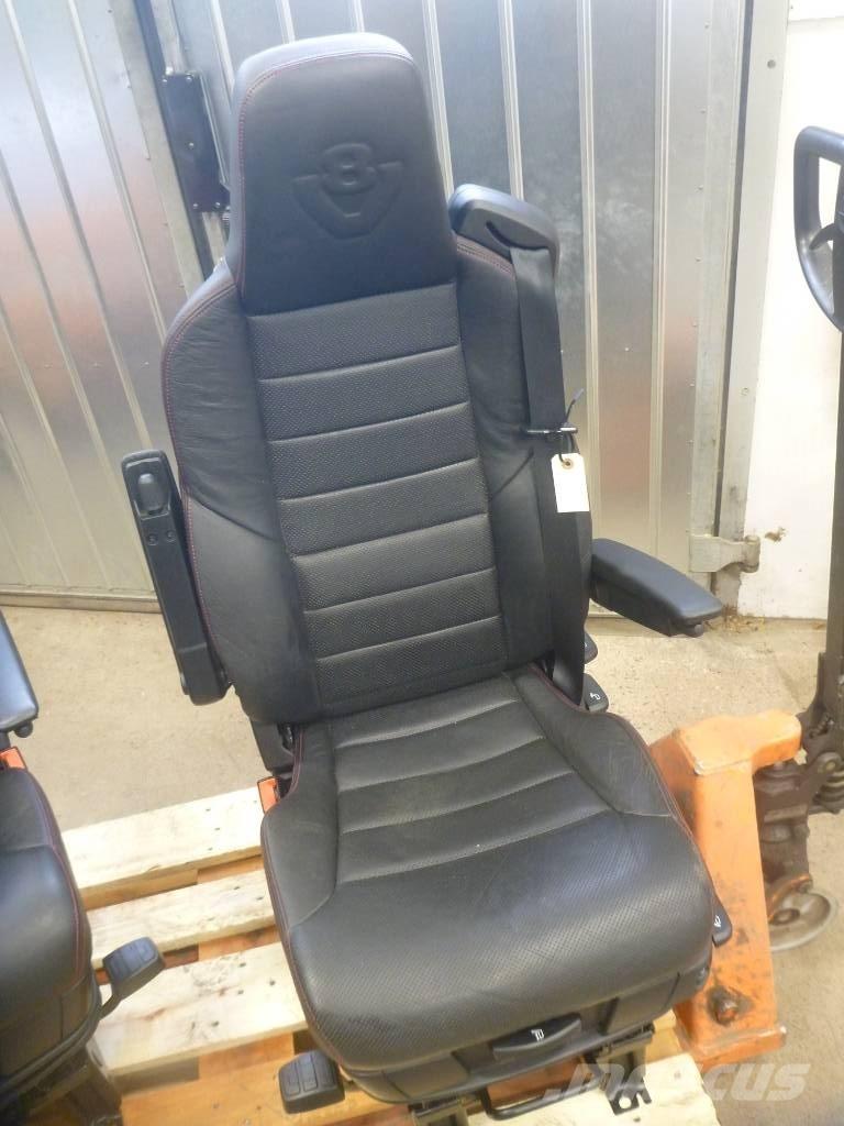 Scania R 650 Cabines e interior