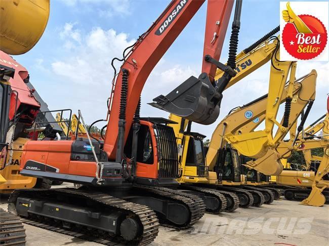 Doosan DX 225 LC Escavadoras de rastos